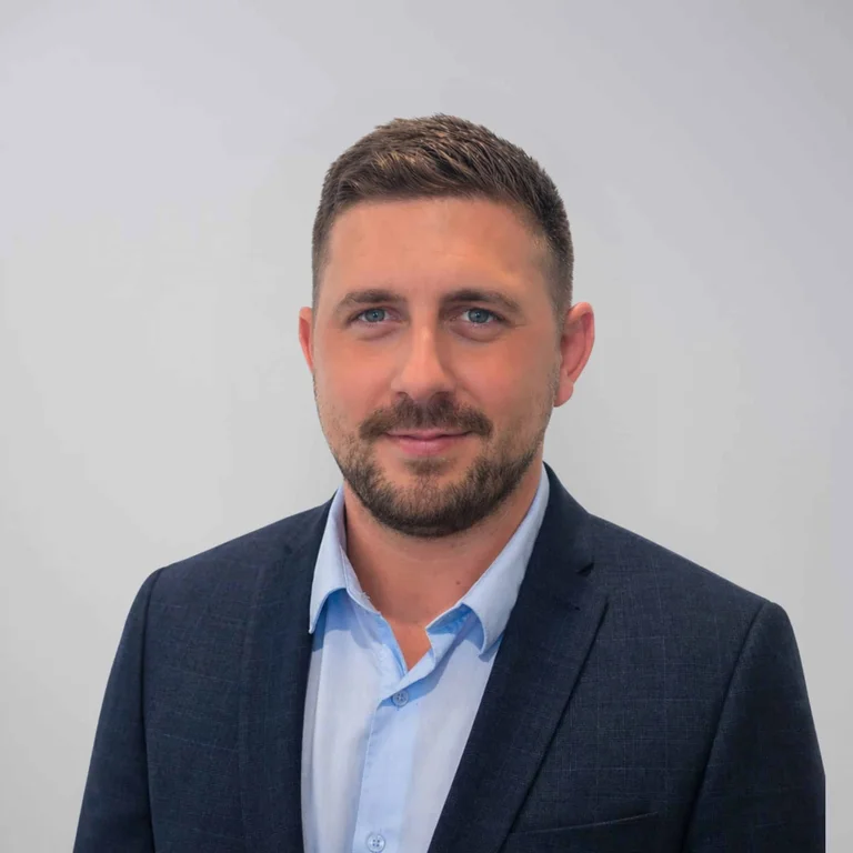 Sean Elliot, founder of Elliot Web Designs